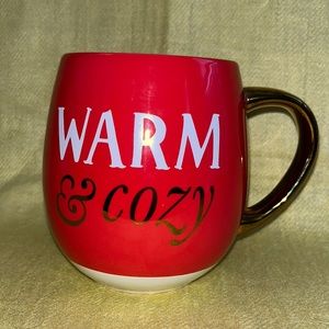 warm & cozy ☕️ winter-y mug super cute holiday mug red, white & gold cup ❤️